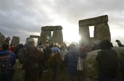 Stonehenge: See People Celebrate Solstice At Stonehenge | Time