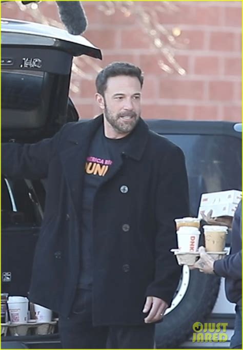 Ben Affleck Spotted Serving Drinks in Dunkin' Donuts Drive-Thru in Massachusetts: Photo 4879564 ...