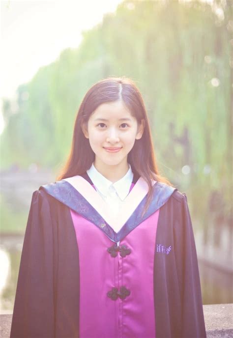 Nhan sắc hiện tại của Hot girl trà sữa nức tiếng một thời