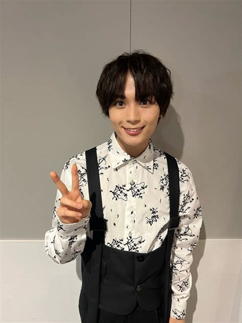 Johnny And Associates On Twitter Ryusei Onishi Of Naniwadanshi Attending A Special First