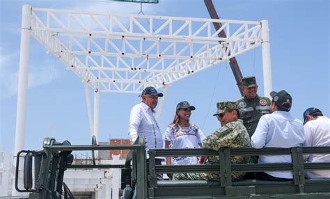 AMLO supervisa avances en la construcción del Aeropuerto Internacional