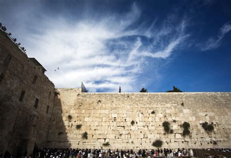 Yom Kippur The Day Of Atonement Cbn Israel