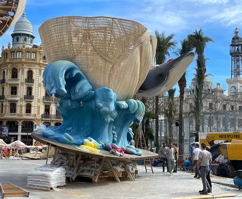 Plantà Falla Plaza del Ayuntamiento 7 de marzo de 2023 Cendra Digital