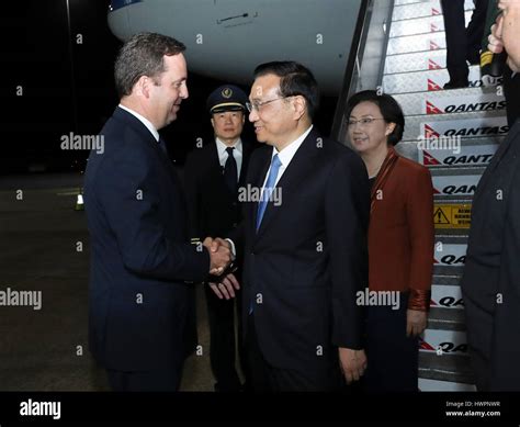 Canberra 22nd Mar 2017 Chinese Premier Li Keqiang 3rd L Arrives