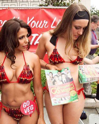 Vida Guerra Exposing Her Pussy And Tits And Great Ass In Thong Porn Pictures XXX Photos Sex