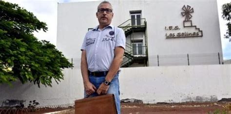 Educaci N Despide Finalmente Al Profesor De Religi N Gay Vetado Por La Iglesia