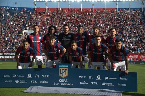 Los Puntajes De Los Futbolistas De San Lorenzo Tras La Derrota 3 0 Ante