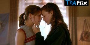 Piper Perabo Lesbian Scene In Lost And Delirious Jessica Pare Tnaflix