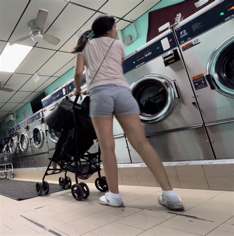 Lil Booty Latina Milf In Legging Shorts At Laundromat Short Shorts Volleyball Forum