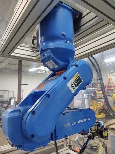 Used Yaskawa Motoman Mh5 With Dx100 Controller And Enclosure For Sale