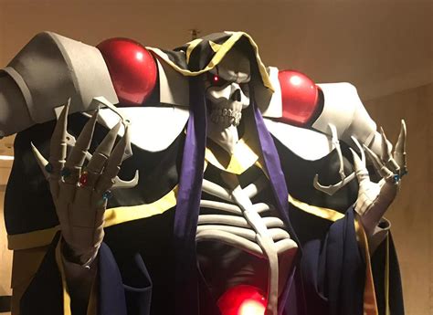 Close up shot of Ainz cosplay by Clivelee on DeviantArt