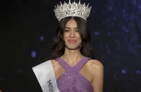 Miss Turkey Birincisi Belli Oldu G Zeli Ne E Erberk In K Z