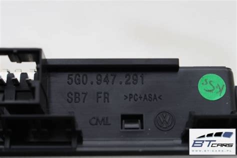 VW GOLF 7 LAMPKA OŚWIETLENIE PODSUFITKI TYŁ LED 5G094729 5G0 947 291