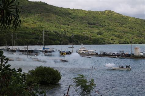 New Photos Show Jurassic World: Fallen Kingdom Filming at Oahu Harbour ...