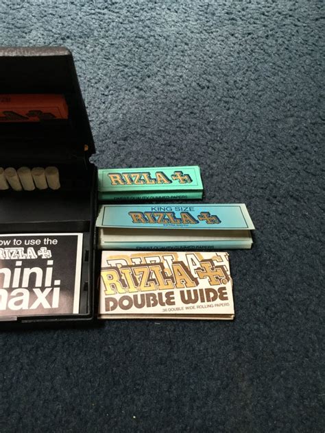 Ultra Rare Vintage New Mini Maxi Rizla Tobacco Rolling Machine W 6