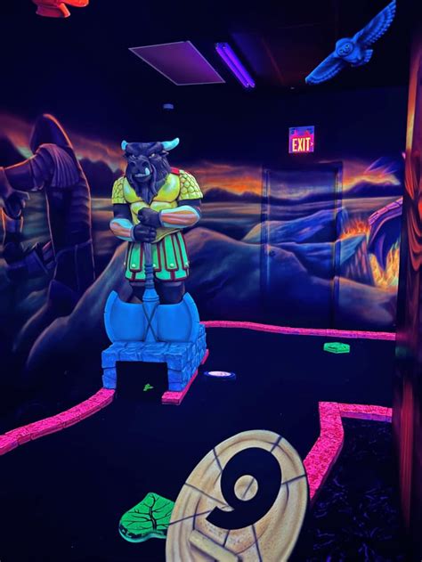 Neon Golf Course : r/LiminalSpace