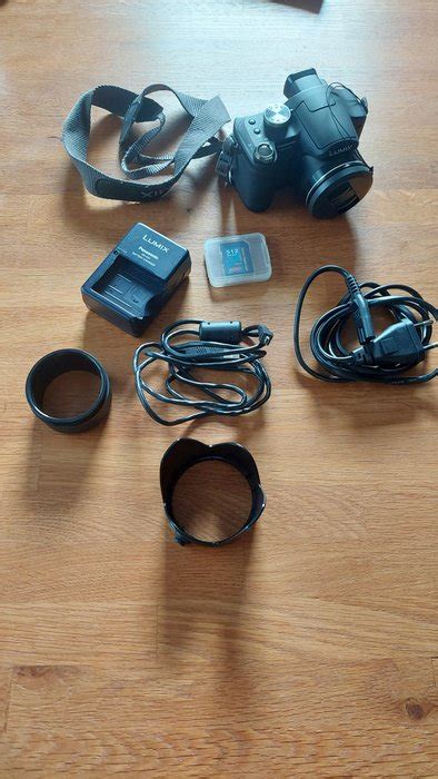Panasonic DMC-FZ8 Digital hybrid/bridge camera - Catawiki