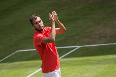 Janowicz żegna się z Wimbledonem Odpadł w pierwszej rundzie RMF 24