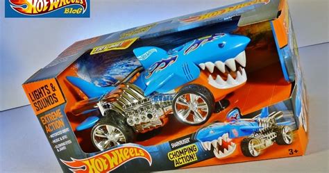 Super Fun Hot Wheels Blog HW Extreme Action Sharkruiser
