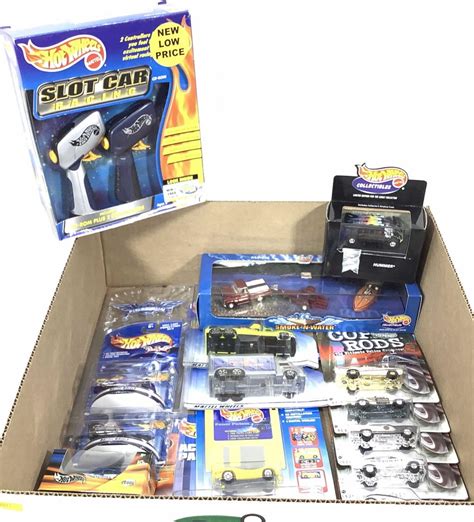 Lot Pc NIP Cars Hot Wheels Slot Car Racing