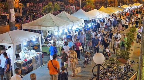 Mercatino De Le Grotte A Grottammare Tutti I Marted D Estate Si