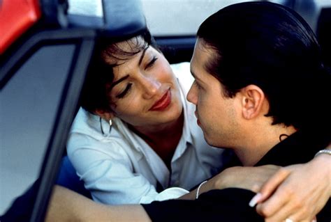 What Did The Selena Movie Get Right And Wrong PS Latina