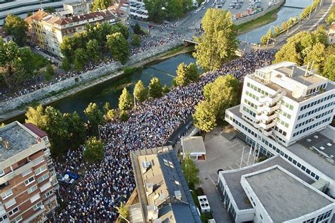 SARAJEVO PROTIV NAMETANJA Protesti ispred OHR a građani odbijaju da