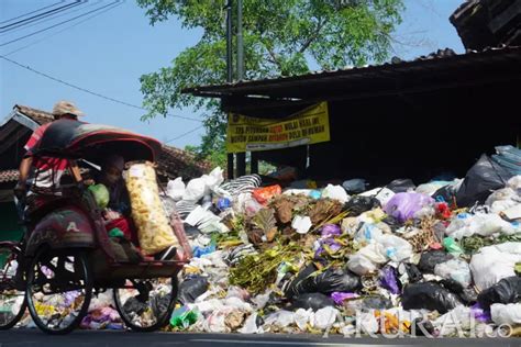 Tpa Piyungan Kembali Dibuka Butuh Seminggu Angkut Ribuan Ton Sampah Di