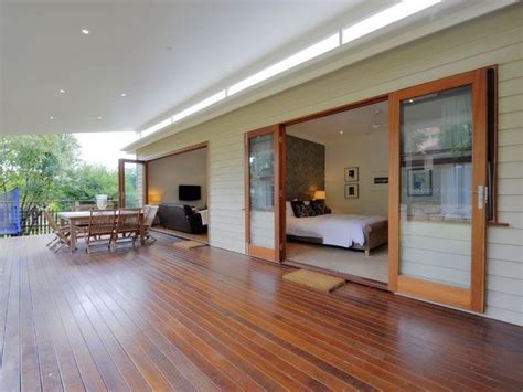 A Renovation Of A Queenslander Including The Addition Of A Master Bedroom Ensuite And Walk In