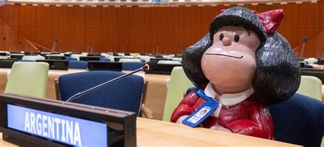 Mafalda Personnage De Bande Dessinée Bien Aimé Réalise Son Rêve De Devenir Interprète à L Onu