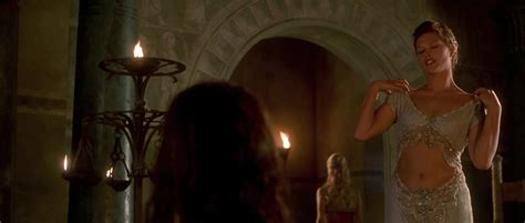 Naked Karina Lombard In Kull The Conqueror