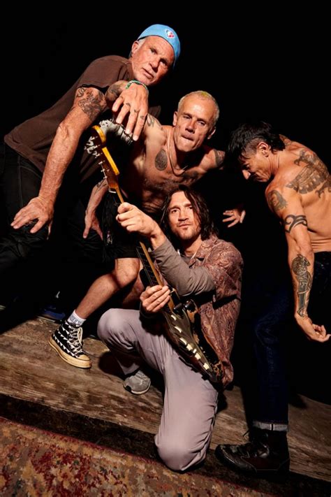 Red Hot Chili Peppers single inédito em homenagem à Eddie Van Halen e detalhes sobre o novo