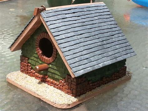 Slate and Cedar Shingle Birdhouse | Bird houses, Bird house, Cedar shingles