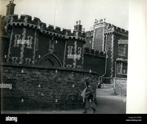 Reading prison in berkshire hi-res stock photography and images - Alamy