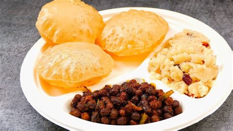 Chana Prasad And Sooji Halwa Kale Chane Ki Subji Sooji Halva