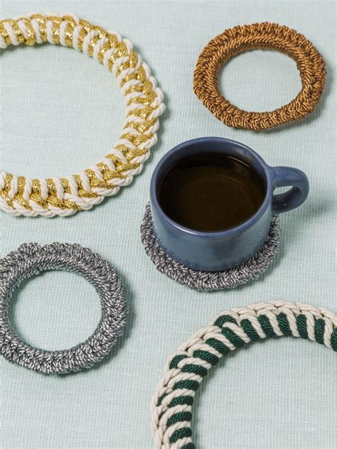 20 Things To Make With An Embroidery Hoop Scratch And Stitch