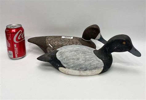 Pair Maynard Caine Bluebill Duck Decoys Dixon S Auction At Crumpton