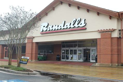 Closure Of Randalls In Woodlands Stirs Concerns For Viability Of 2