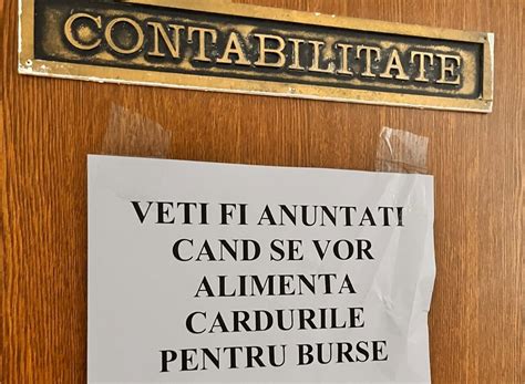 Câți bani vor primi elevii sub formă de burse Se introduce bursa de