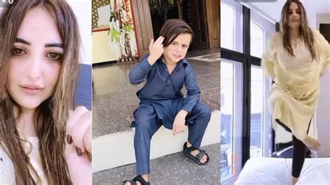 Hareem Shah And Waseem New Entertaining Video Tiktok Game And Funny