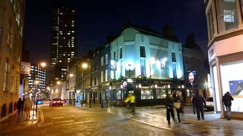 Two Brewers Pub On Whitecross Street Near The Barbican In Flickr