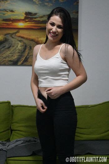 Ugotitflauntit Nude OnlyFans Page The Fappening Plus
