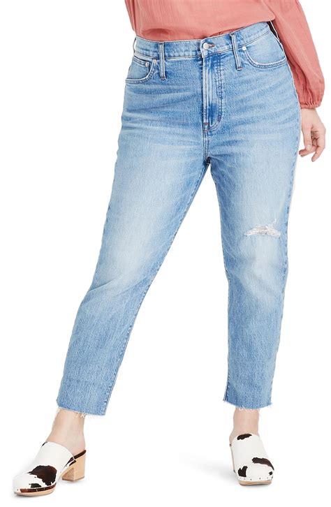 The 22 Best Distressed Jeans That Fashion Girls Love | Who What Wear