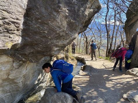 Lungo La Roggia Di Lagundo Il Trentino Dei Bambini