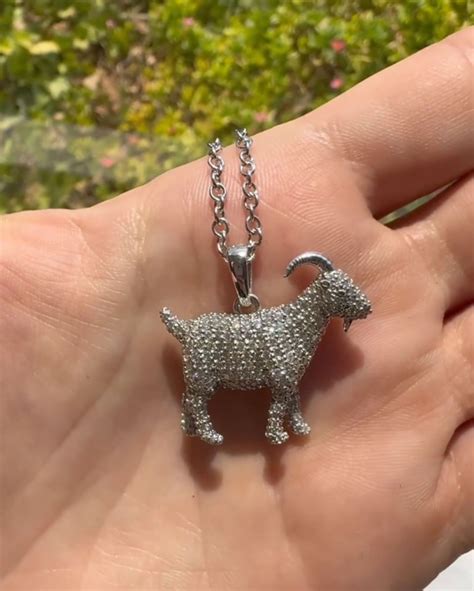 Jeweler Behind Simone Biles Goat Necklace Lifts The Lid On The Custom 3 D Masterpiece