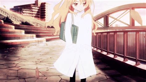 aisaka taiga gifs | WiffleGif