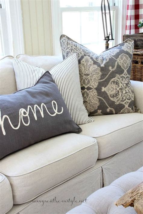 10 Creative Living Room Throw Pillow Ideas For Your Couch