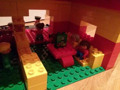 LEGO Duplo Bahnhof Selber Bauen BRICKaddict Bauideen