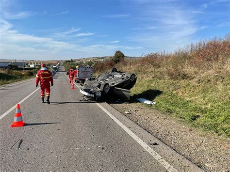 Un mort și trei răniți într un cumplit accident rutier petrecut în