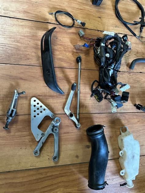 Yamaha R Parts Motorcycle Scooter Parts Gumtree Australia